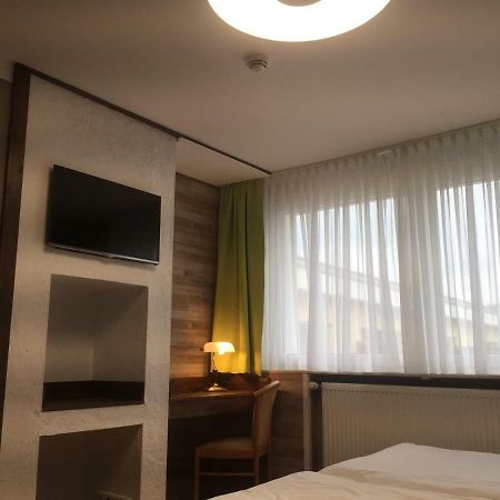 Hotel Am Rossberg Альтенар Экстерьер фото