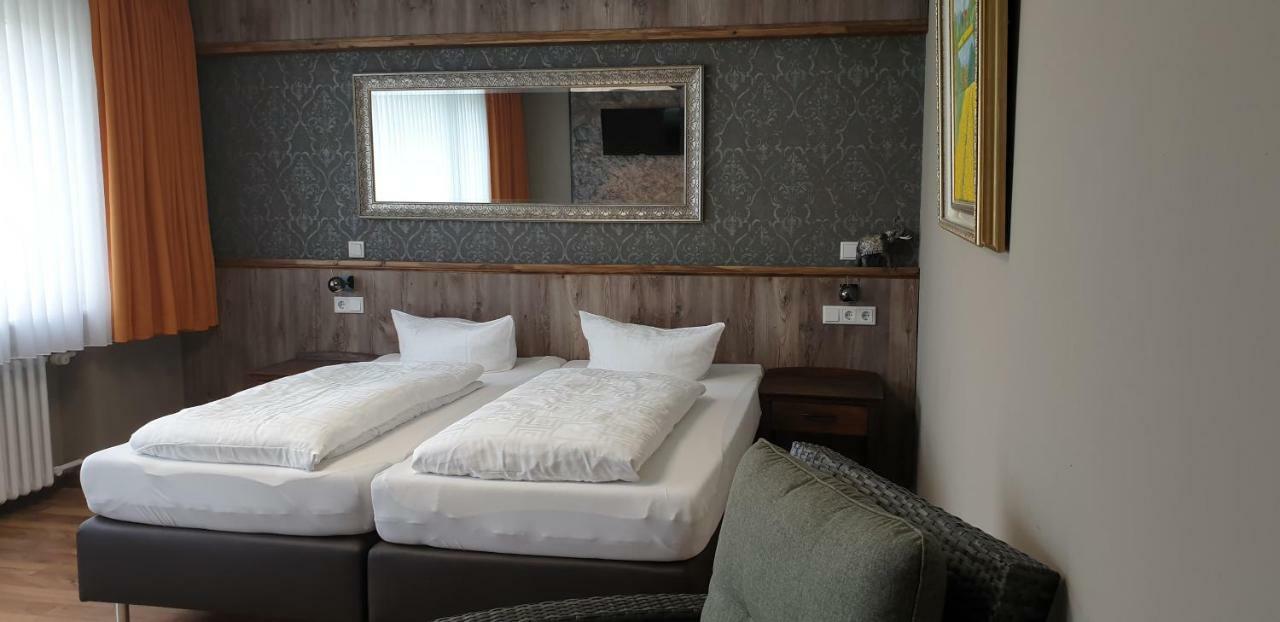 Hotel Am Rossberg Альтенар Экстерьер фото